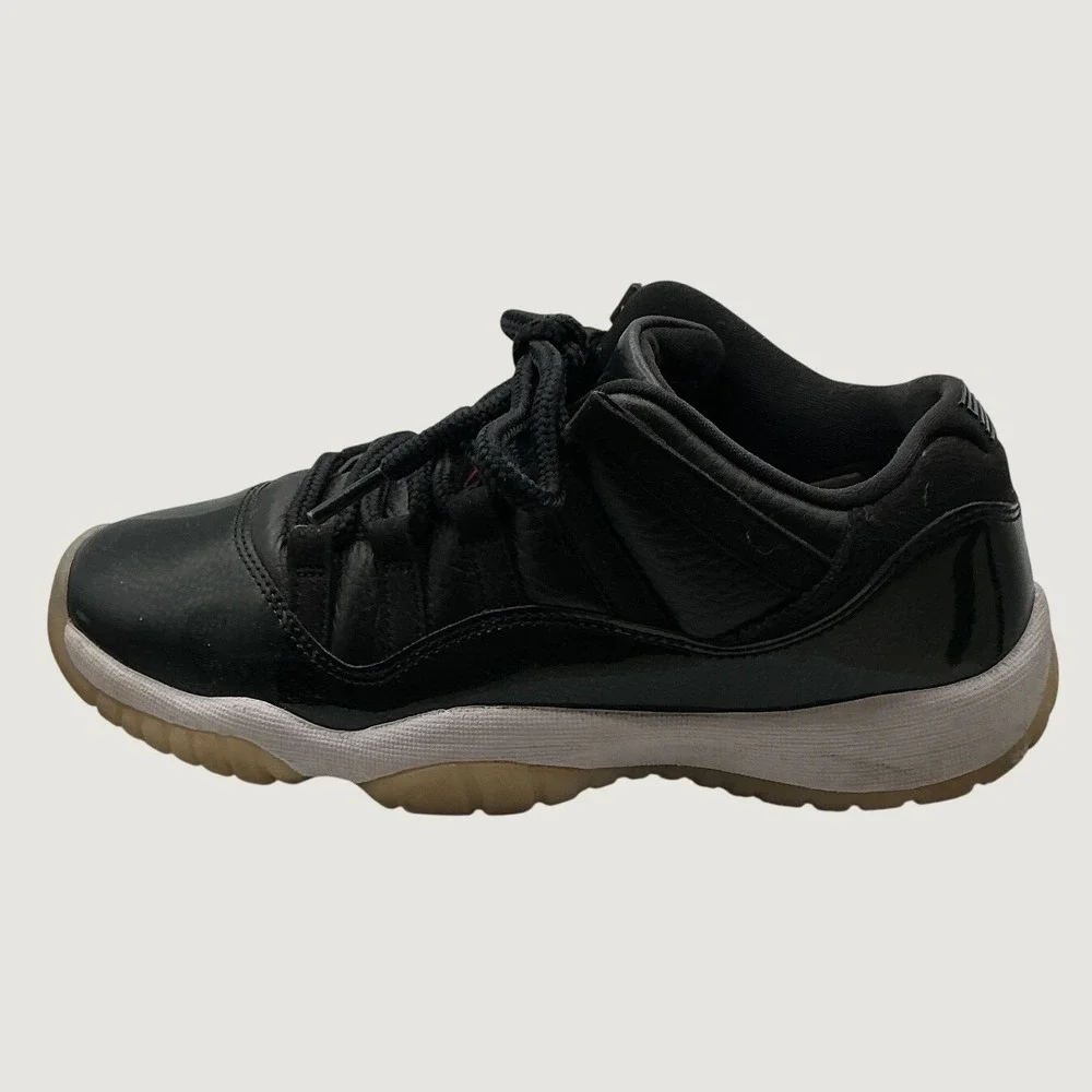 Jordan 11 Retro Low 72-10 Black Gym Red White 528896-001 Kids Size 5.5Y